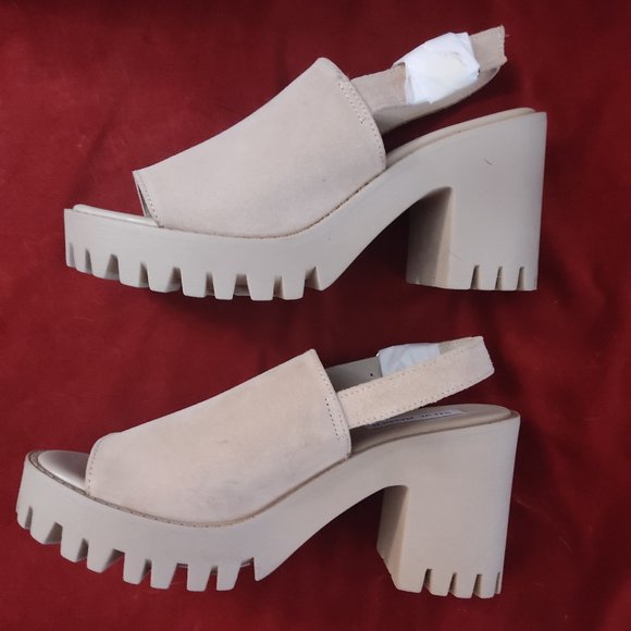 Steve Madden Sandals - Picture 2 of 5